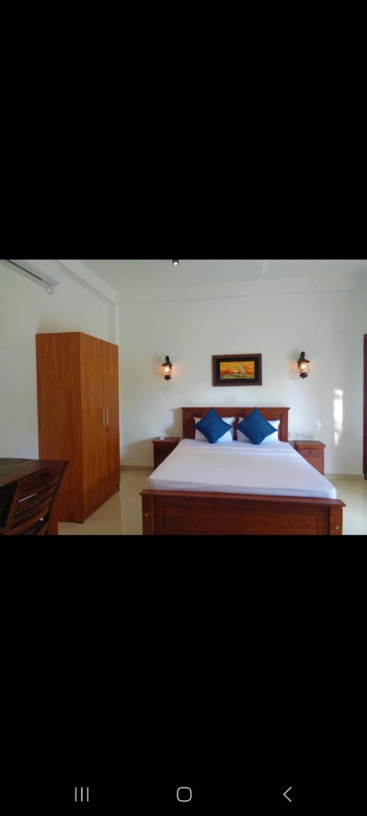New Holiday Reach Unawatuna Exterior photo